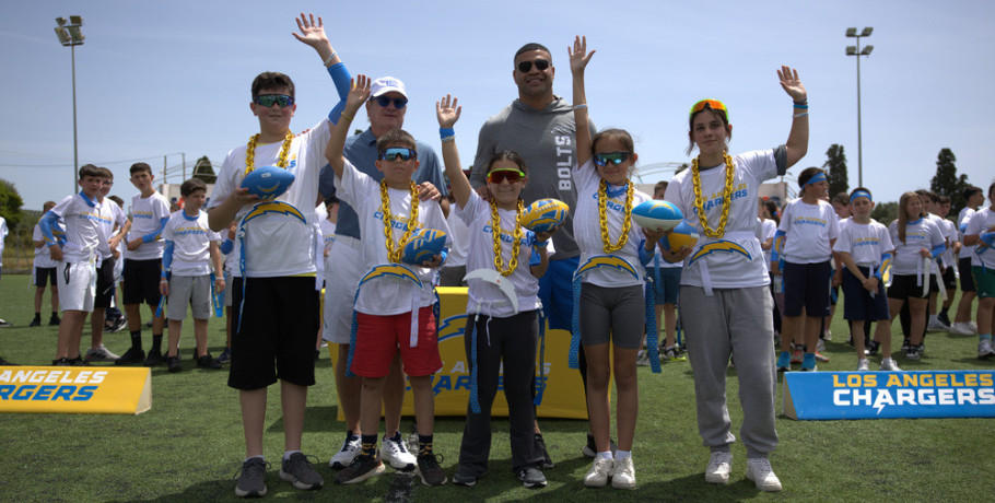 Εκατοντάδες παιδιά συμμετείχαν στο πρώτο NFL Flag Football Camp στη Μεσσηνία