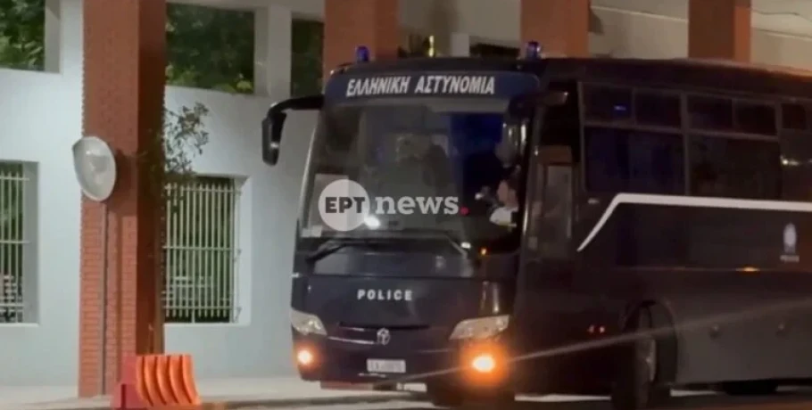 ΟΠΕΚΕΠΕ: Μεταφέρονται στην Αθήνα για την απολογία τους οι 17 συλληφθέντες της Θεσσαλονίκης - Πώς άρπαξαν επιδοτήσεις 4,5 εκατ. ευρώ