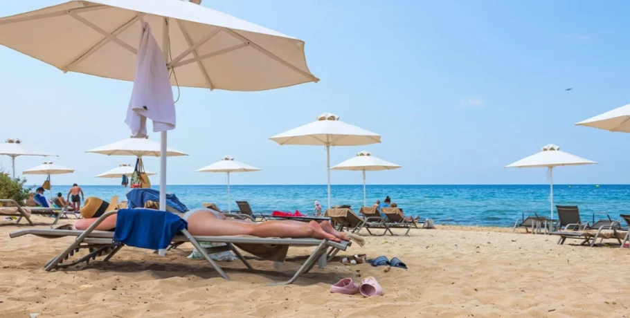 Καλοκαιρινός ο καιρός το τριήερο του Αγίου Πνεύματος - Θα ξεπεράσει τους 30 βαθμούς η θερμοκρασία