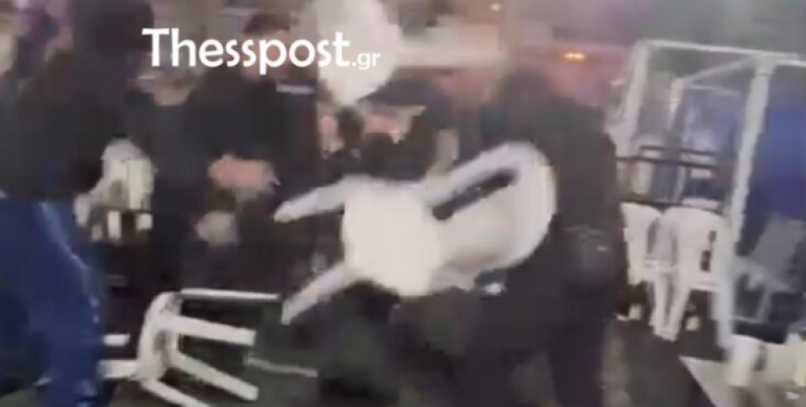 Σοκάρει βίντεο ντοκουμέντο από τη συμπλοκή σε ποντιακό γλέντι στη Θεσσαλονίκη – «Θα μας σκοτώσουν»