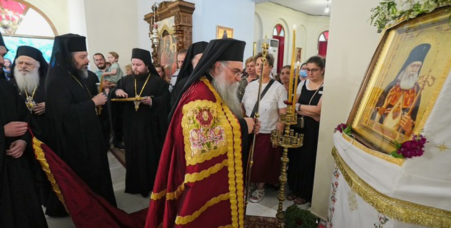 Ο Επίσκοπος Αλμωπίας Στέφανος προεξήρχε στον Πανηγυρικό Εσπερινό του Αγίου Λουκά στη Δοβρά Βεροίας