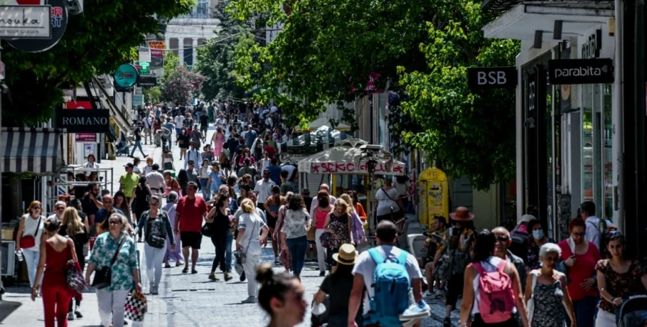Τουλάχιστον 1 δισ. το πακέτο της ΔΕΘ, σε ποιες κοινωνικές ομάδες θα στοχεύσει το Μαξίμου