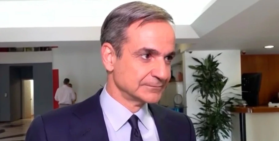 Κυριάκος Μητσοτάκης: Την άνοιξη, με φουτεράκι οι εκλογές - Η αναφορά στον γάμο του γιου του και η πρόβλεψη για το Μουντιάλ
