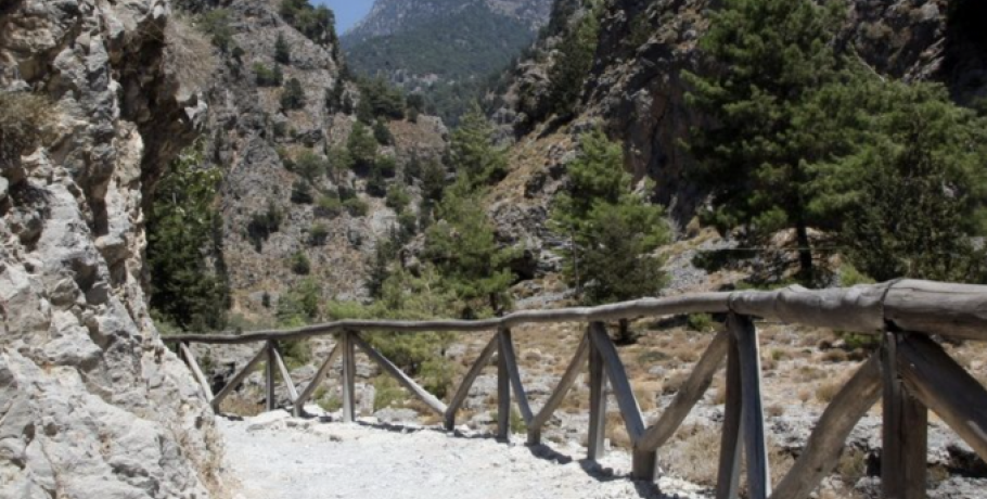 Σεισμός στην Κρήτη: Εκκενώθηκαν προληπτικά 566 επισκέπτες από το φαράγγι της Σαμαριάς