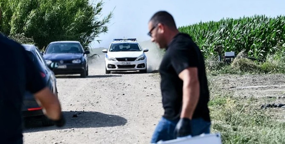 Μία μαχαιριά στην καρδιά ήταν το μοιραίο χτύπημα στην 45χρονη από τον αστυνομικό σύζυγό της