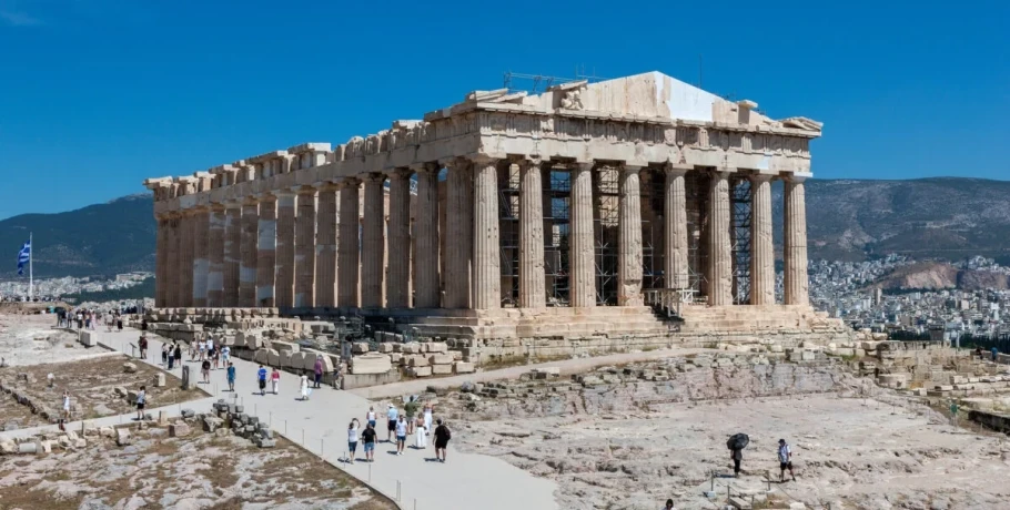Δέος: Το δυτικό αέτωμα του Παρθενώνα συμπληρώνεται μετά από 220 χρόνια