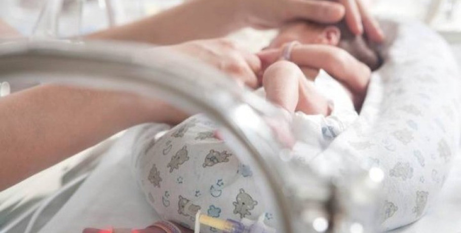 Μείωση κατά 2.873 γεννήσεις ή 4,2% καταγράφηκε στην Ελλάδα πέρυσι