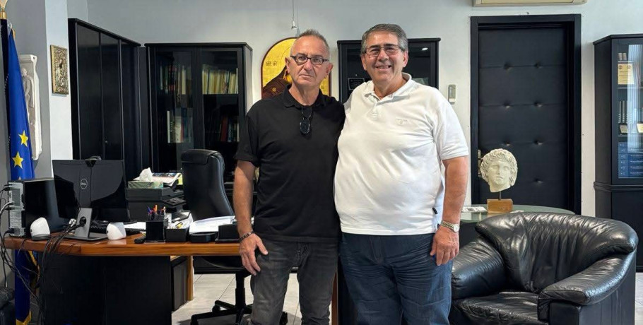 Συνάντηση Τζαμτζή – Καραμήτσου για το ζήτημα της διέλευσης φορτηγών στη Σώσανδρα