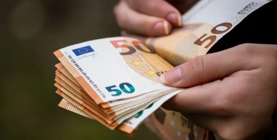 Ο “χάρτης” πληρωμών από e-ΕΦΚΑ και ΔΥΠΑ έως την Παρασκευή