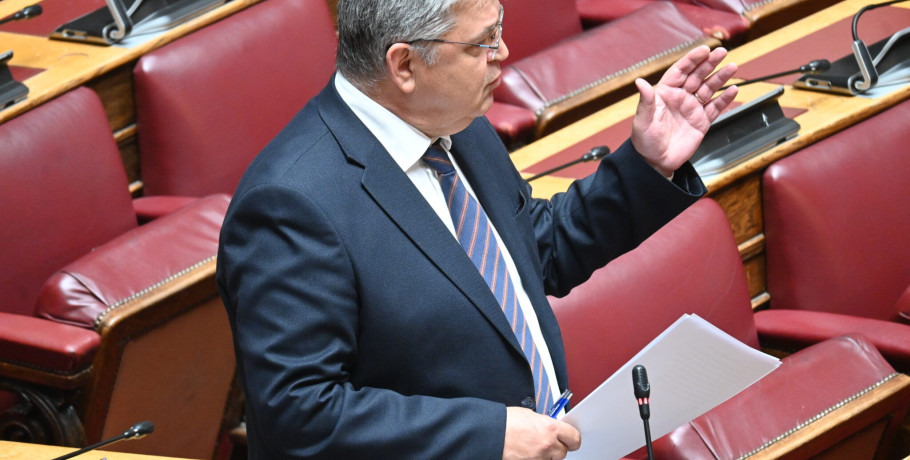 Νατσιός προς Υπουργείο Παιδείας: «Δεν παίζουμε με τα σχολικά βιβλία των παιδιών μας – Η κυβέρνηση εκθέτει την Παιδεία και δοκιμάζει τις αντοχές των εκπαιδευτικών»