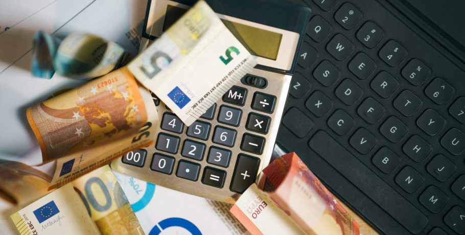 Πληρωμές e-ΕΦΚΑ και ΔΥΠΑ: Ποιοι θα δουν χρήματα έως 10 Ιουλίου
