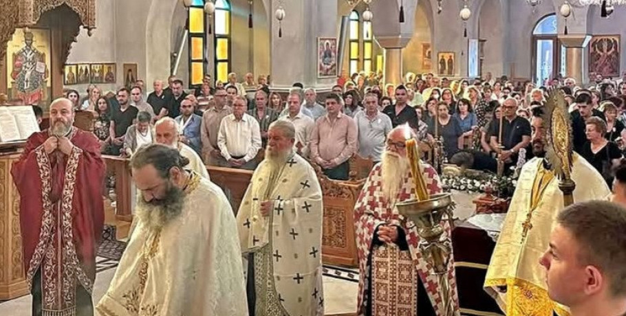 Με λαμπρότητα ο Πανηγυρικός Εσπερινός στον Ιερό Ναό Αγίας Παρασκευής Γιαννιτσών
