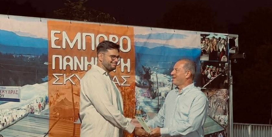 Τιμητική διάκριση για τον φωτογράφο Κωνσταντίνο Αλιφέρη από τον Δήμο Σκύδρας