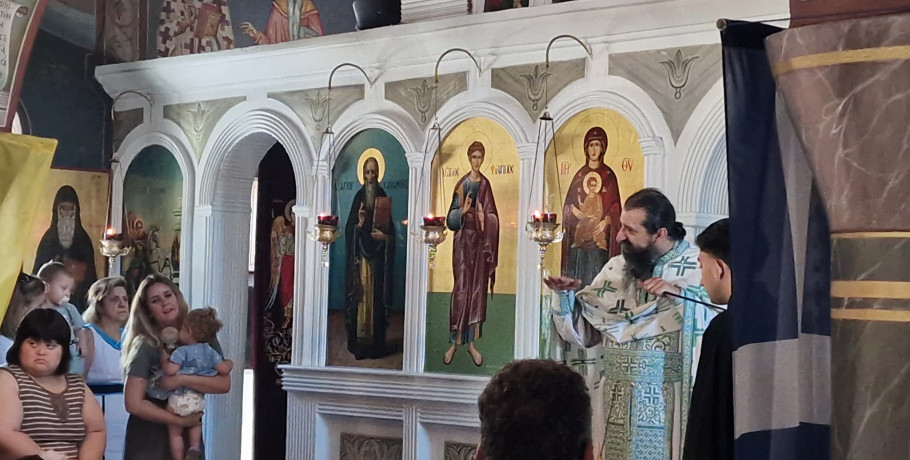 Θηριόπετρα: Μήνυμα πίστης και ελπίδας από τον π. Παντελεήμονα – «Να εμπιστευόμαστε τον Θεό ακόμη και στις δυσκολίες»