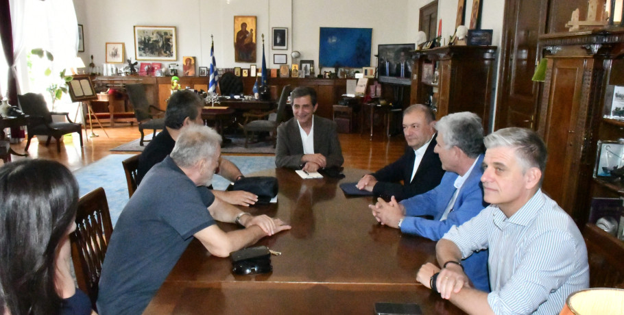 ΠΕΔΚΜ: Συμμαχία με την Περιφέρεια Κεντρικής Μακεδονίας, και το υπουργείο Μακεδονίας - Θράκης για άμεση λύση στο πρόβλημα της μεταφοράς μαθητών