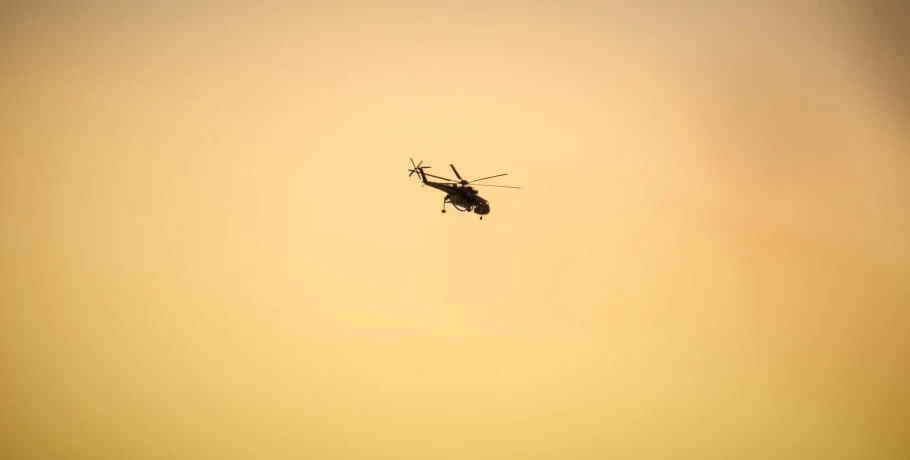 Πύρινη κόλαση στο Ρέθυμνο: Εκτός ελέγχου η φωτιά – Δύο πυροσβέστες νεκροί