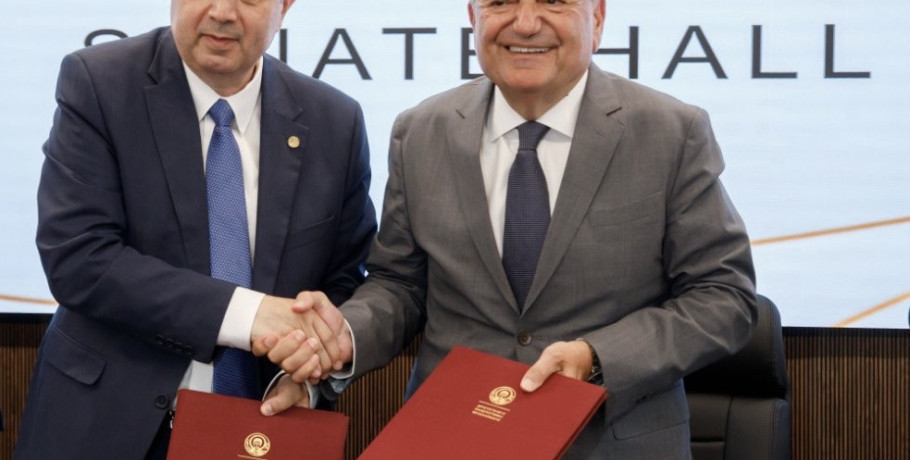 Μνημόνιο συνεργασίας με το ΑΠΘ για την ίδρυση και λειτουργία της πρώτης επώνυμης Έδρας με τίτλο «Τοπική Αυτοδιοίκηση» που χρηματοδοτείται αποκλειστικά από την ΠΕΔΚΜ