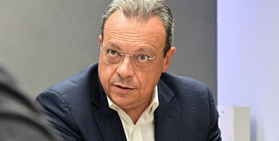 ΣΥΡΙΖΑ: Προπαγάνδα οι φήμες περί μη παραίτησης Φάμελλου από την ΚΟ του κόμματος