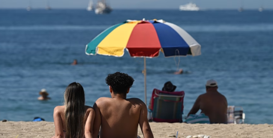 Θερμό επεισόδιο καύσωνα στη χώρα: Πώς θα εξελιχθεί – Οι ανώτερες θερμοκρασίες και η μέρα κορύφωσης