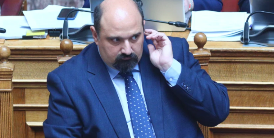 Τέμπη: Παραπομπή Τριαντόπουλου σε δίκη για το μπάζωμα ζητά ο αντεισαγγελέας του Αρείου Πάγου