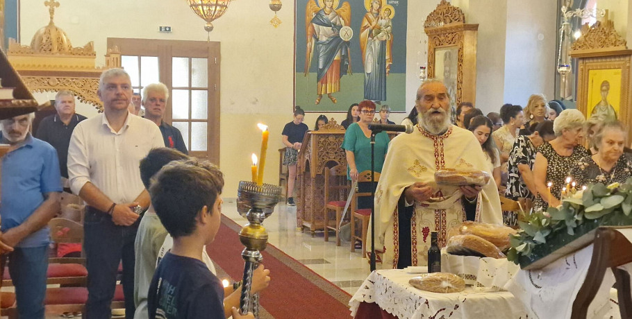 Πανηγυρίζει ο μοναδικός στην Ελλάδα Ιερός Ναός Αγίου Καλλινίκου στην Περικλεία Αλμωπίας