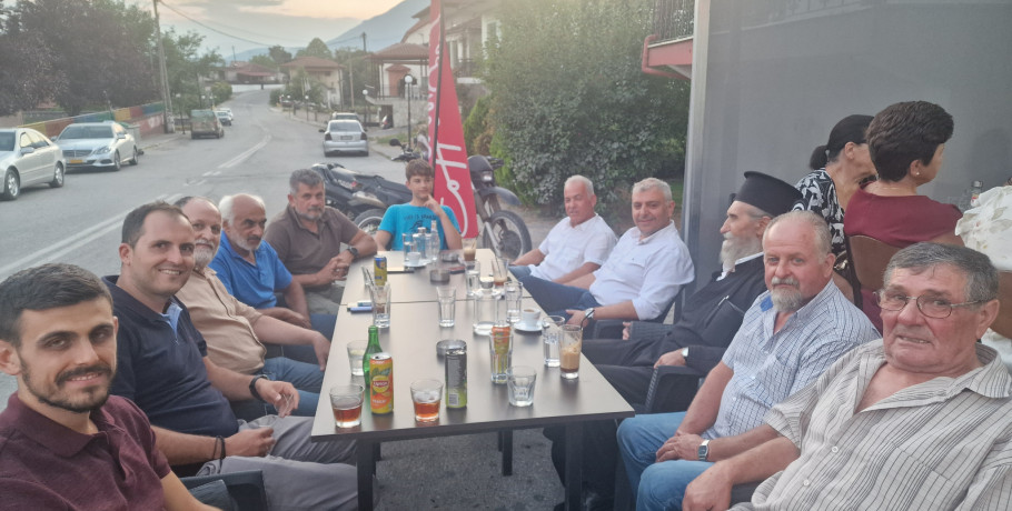 Δίπλα στον κόσμο ο Νίκος Παρούτογλου – Συνομίλησε με πολίτες στην Περικλεία