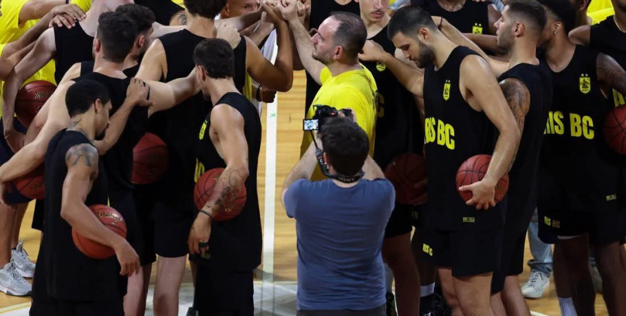 Η πρώτη συγκέντρωση του νεου Άρη