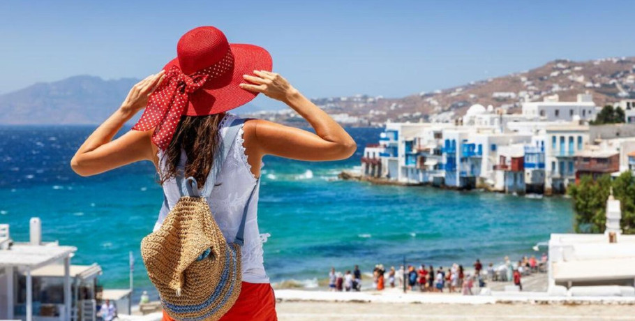 Τουρισμός για Όλους: Πότε ανοίγει η πλατφόρμα για τις αιτήσεις – Οι δικαιούχοι