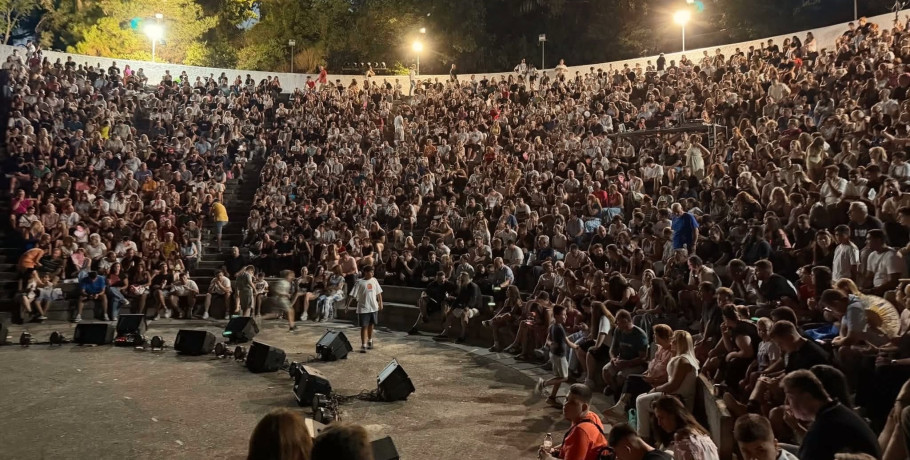 Γέμισε η Γαβαλιώτισσα για τον Μάρκο Σεφερλή – Εντυπωσίασε με τον «Πλούτο»