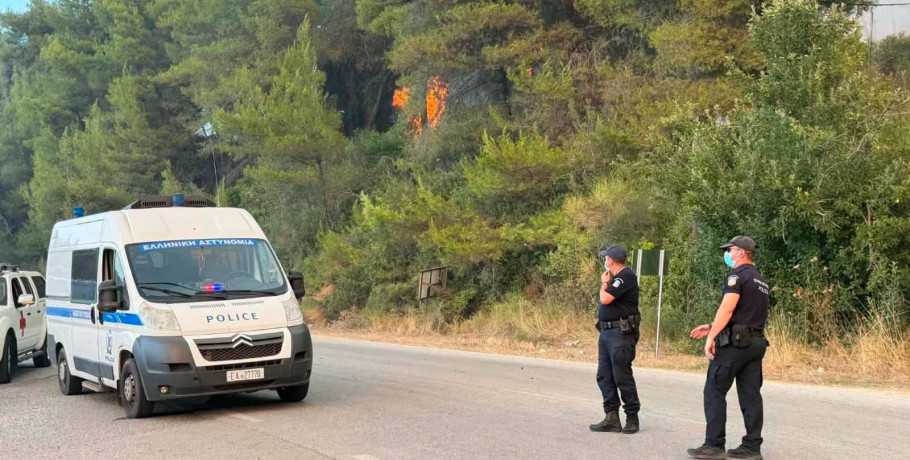 Ανάρτηση σχετικά με τη συνδρομή της Ελληνικής Αστυνομίας για την ασφαλή απομάκρυνση των πολιτών και την ασφαλή διεξαγωγή της κυκλοφορίας