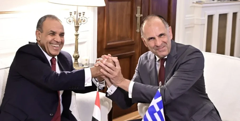 Ελληνικό μπλόκο στα τουρκικά σχέδια για την Αίγυπτο: Η νέα τηλεφωνική επικοινωνία που είχαν ο Γιώργος Γεραπετρίτης με τον ομόλογό του Μπαντρ Αμπντελάτι, τι συζήτησαν