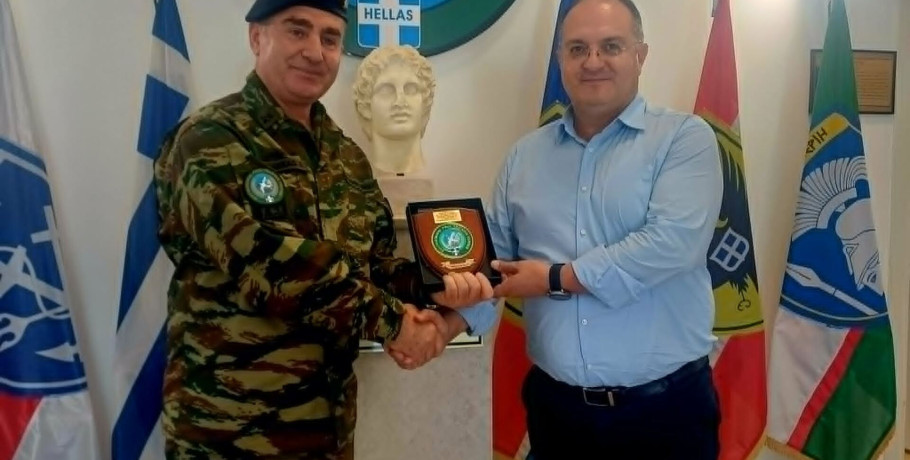 Επίσκεψη Δημάρχου Κιλκίς στο ΠΚΕΕΥΕ και δωρεά απινιδωτή