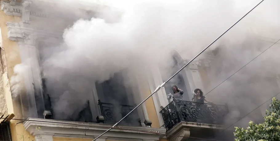 Έρχεται στην Ελλάδα η 46χρονη που συνελήφθη στο Λονδίνο και κατηγορείται για την υπόθεση της Marfin
