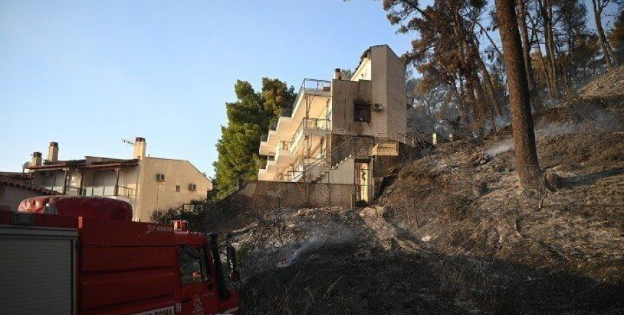 Πάνω από 500 επανέλεγχοι κτιρίων από τη ΓΔΑΕΦΚ σε πληγείσες περιοχές από τις αρχές Αυγούστου-Η εικόνα σε δυτική Αττική και περιφέρεια