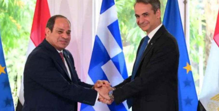 Τηλεφωνική επικοινωνία Μητσοτάκη – Σίσι για τις φωτιές: Η Αίγυπτος έτοιμη να συνδράμει την Ελλάδα