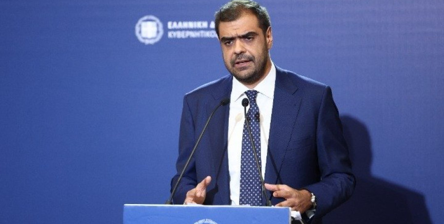 Μαρινάκης: «Από τους μουσαμάδες και τα μεγάλα λόγια στα έργα»