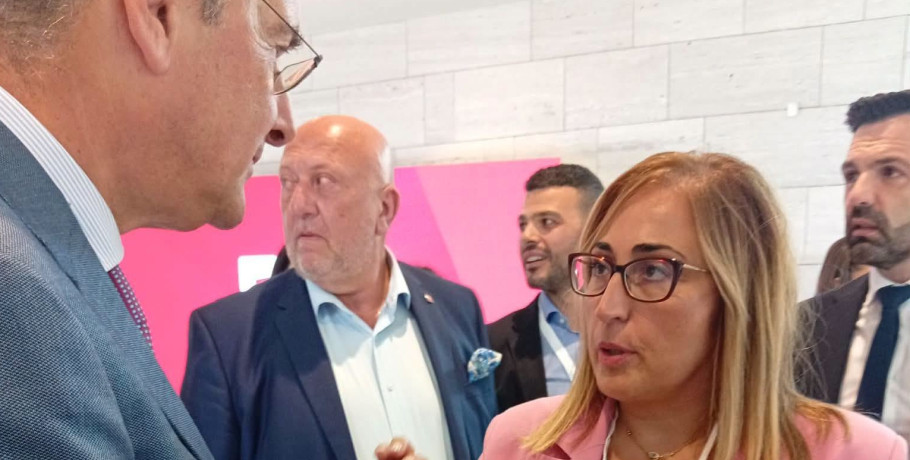 Στις εργασίες του 1ου Αναπτυξιακού Forum των Αιγών η βουλευτής Ημαθίας της Νέας Δημοκρατίας, Στέλλα Αραμπατζή