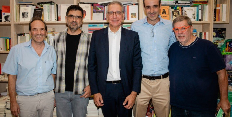 Bookmarkers: Η νέα πρωτοβουλία Δημητριάδη που βάζει το βιβλίο στη ζωή μας
