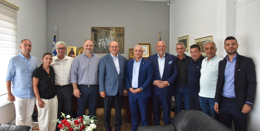 Το σχέδιο «ΝΗΜΑ» και οι αναπτυξιακές προτεραιότητες του Δήμου Νάουσας στη συνάντηση Νίκου Κουτσογιάννη – Κωστή Χατζηδάκη