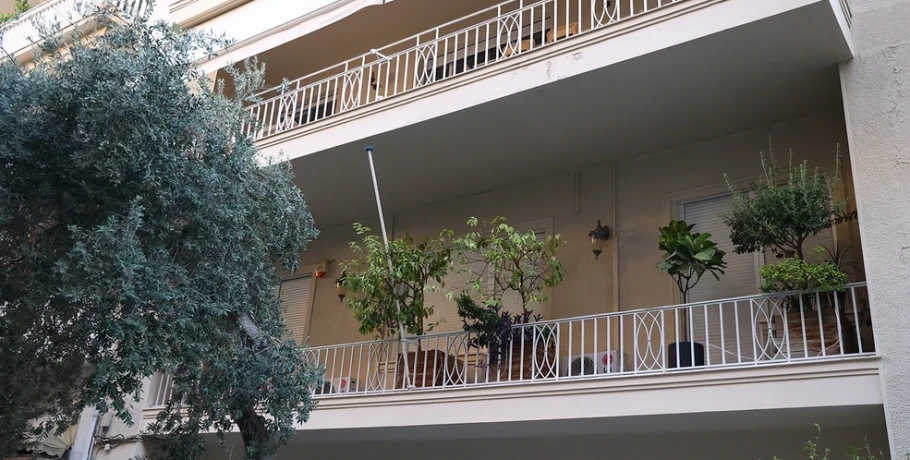 Αποκαλύψεις για το ιατρείο όπου πέθανε ο Γιώργος Μαζωνάκης – «Ο ΙΣΑ είχε βρει μηχάνημα φυγοκέντρησης και ζήτησε την απομάκρυνσή του»