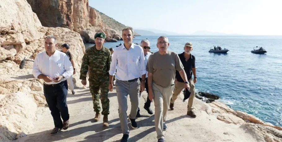 Κυριάκος Μητσοτάκης στο Καστελλόριζο: Μήνυμα ισχύος στην 83η επέτειο απελευθέρωσης - Τα έργα και το σχέδιο για την ανάπτυξη του νησιού