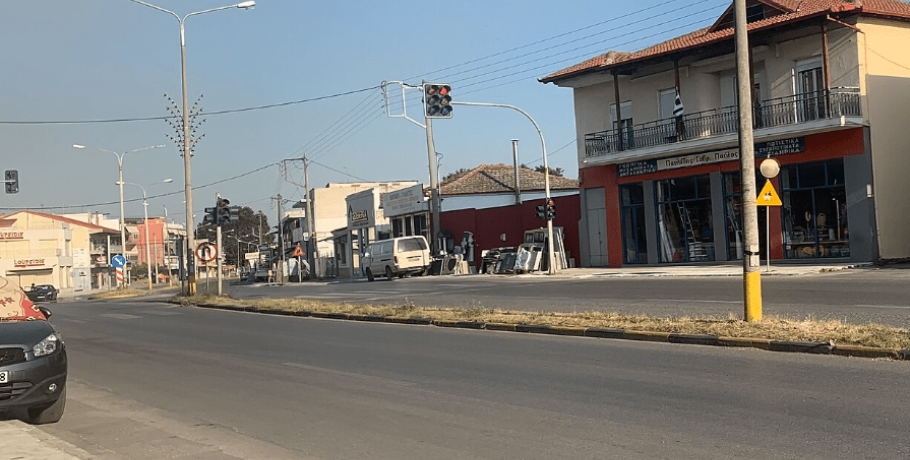Γιαννιτσά: Δημοτικός Αστυνομικός έσωσε την τελευταία στιγμή γυναίκα από τα χέρια αδίστακτου "κυνηγού"