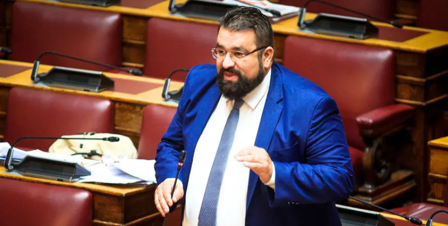 Χαλκιάς: Προσχωρεί στην Ελληνική Λύση αλλά θα παραμείνει ανεξάρτητος βουλευτής μέχρι τις εκλογές