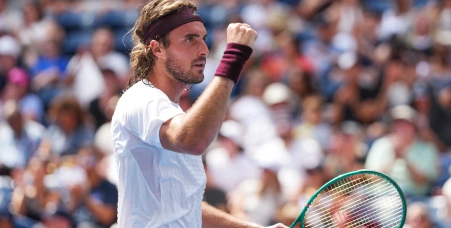 US Open: Ο Τσιτσιπάς λύγισε με 3-1 σετ τον Χάρις σε θρίλερ και πέρασε στον 3ο γύρο