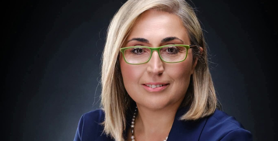 Στέλλα Αραμπατζή: «Να μην υπάρξει άλλη καθυστέρηση» – Παρεμβάσεις σε Υπουργό και Υφυπουργό για τις αποζημιώσεις του προανθικού