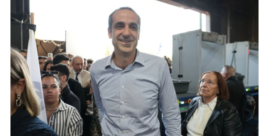 Γρηγόρης Δημητριάδης: Συνεχίζει τις επαφές στη Θεσσαλονίκη