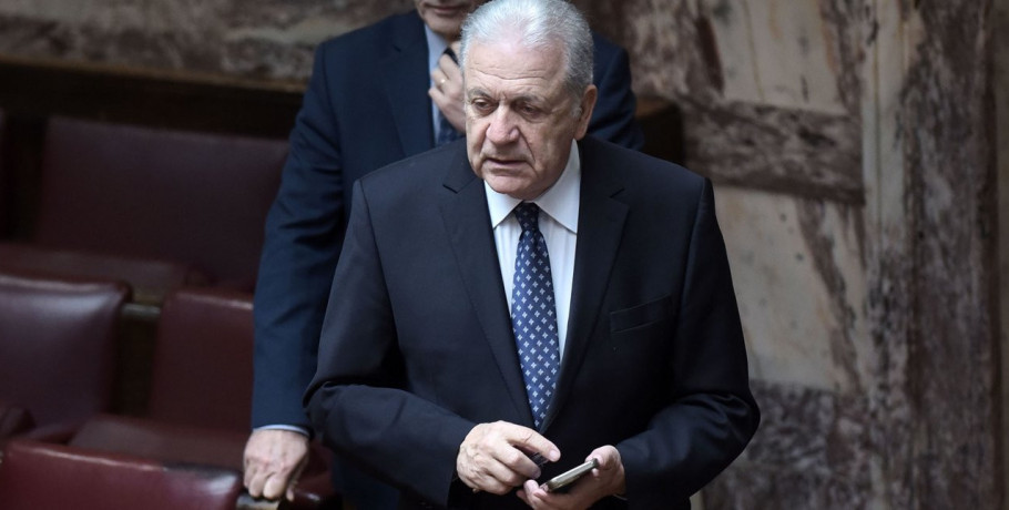 Ανακλήθηκε το ένταλμα σύλληψης των βελγικών αρχών σε βάρος του Δημήτρη Αβραμόπουλου