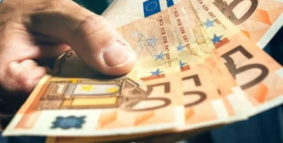 ΟΠΕΚΑ: Ποιοι πληρώνονται – Πάνω από 258 εκατ. ευρώ σε 1 εκατ. δικαιούχους