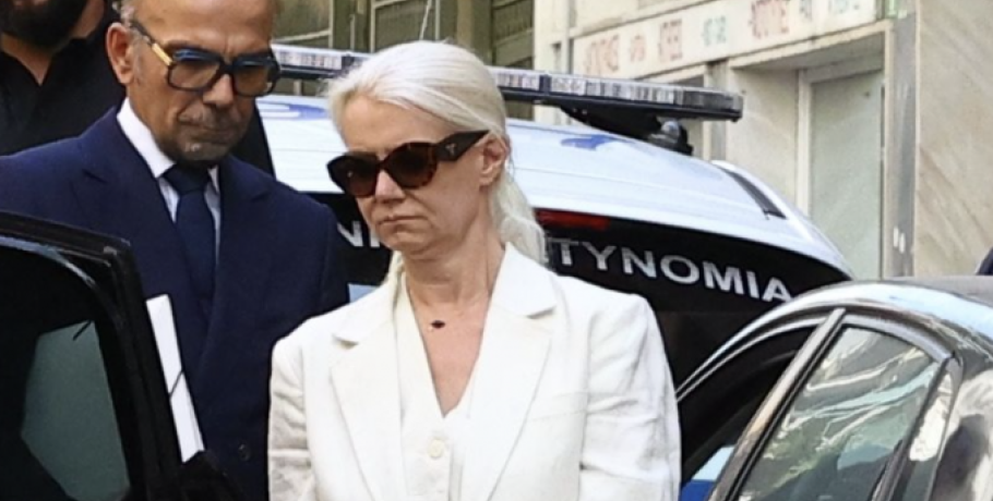 Ιωάννα Γάκα: Προσπαθούσε να πείσει τις συγχωριανές της στον Δομοκό να κάνουν... πλασμαφαίρεση!
