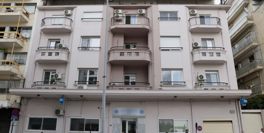 Καταγγελία-σοκ για την παράνομη ογκολογική μονάδα στη Θεσσαλονίκη: «Δεν γινόταν ποτέ ΚΑΡΠΑ» – «Τους έβαζαν κατευθείαν στο ψυγείο»